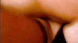 Femme rousse maigre Les Angel Ils ont tous femmes mures poilues les deux pris le repas et sont maintenant prêts à se baiser, ce qu'ils commencent à faire sur le canapé. Tout d'abord, un joli mamelon prend une grosse bite dans sa bouche et fait une belle pipe, puis baise dans différentes positions. Le conjoint ne pouvait pas le supporter et a terminé le porno familial avec une éjaculation sur le visage.