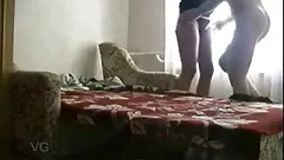 Quand deux amis proches ont décidé qu'ils seraient à l'opposé l'un de l'autre lors d'une Hallo festa Se rencontrant à la maison, les beautés voulaient vérifier ce qui était le plus fort, bon ou mauvais, et tout d'abord elles femme mature naturelle se faisaient l'une l'autre, après quoi elles se déplaçaient sur le sol et frottaient des chattes mouillées