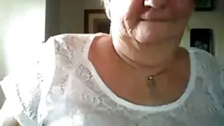 La rousse et son amie blonde ont suggéré à leurs copains d'avoir des relations sexuelles anales en groupe en s. Les chiennes ont beaucoup insisté là-dessus et ont accepté de baiser un nouveau trou avec une bite dure. La bête blonde et sa copine ont commencé à sucer très habilement, ce qui a excité les gars étrangers à la limite. Après cela, les salopes ont maman mature tube commencé une flagellation à chaud dans tous les trous, en tirant un maximum de plaisir, puis elles ont pris le sperme.